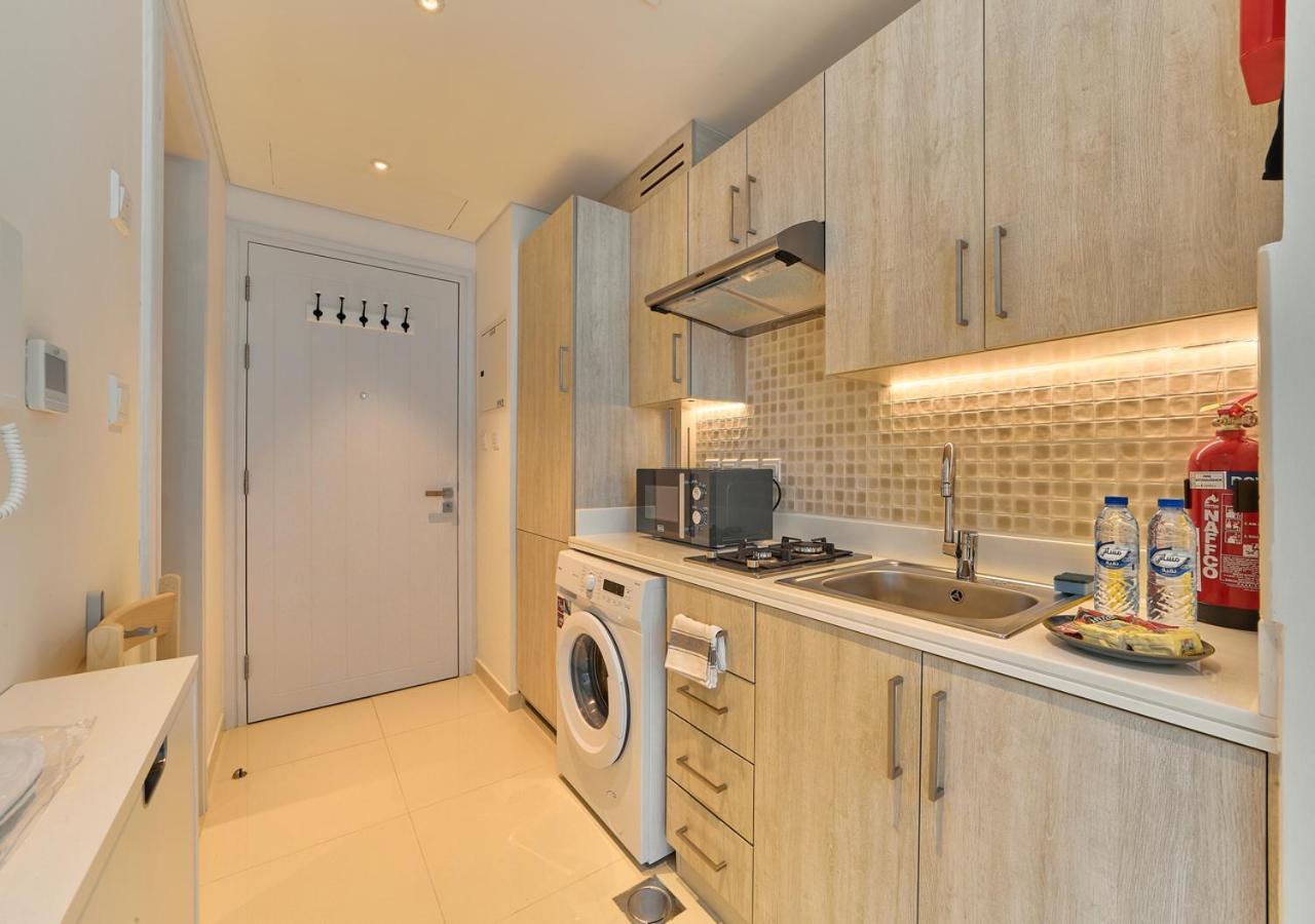 First Class Apartments In Seven Palm With Direct Access To The West Palm Beach And Nakheel Mall Dubai Eksteriør billede